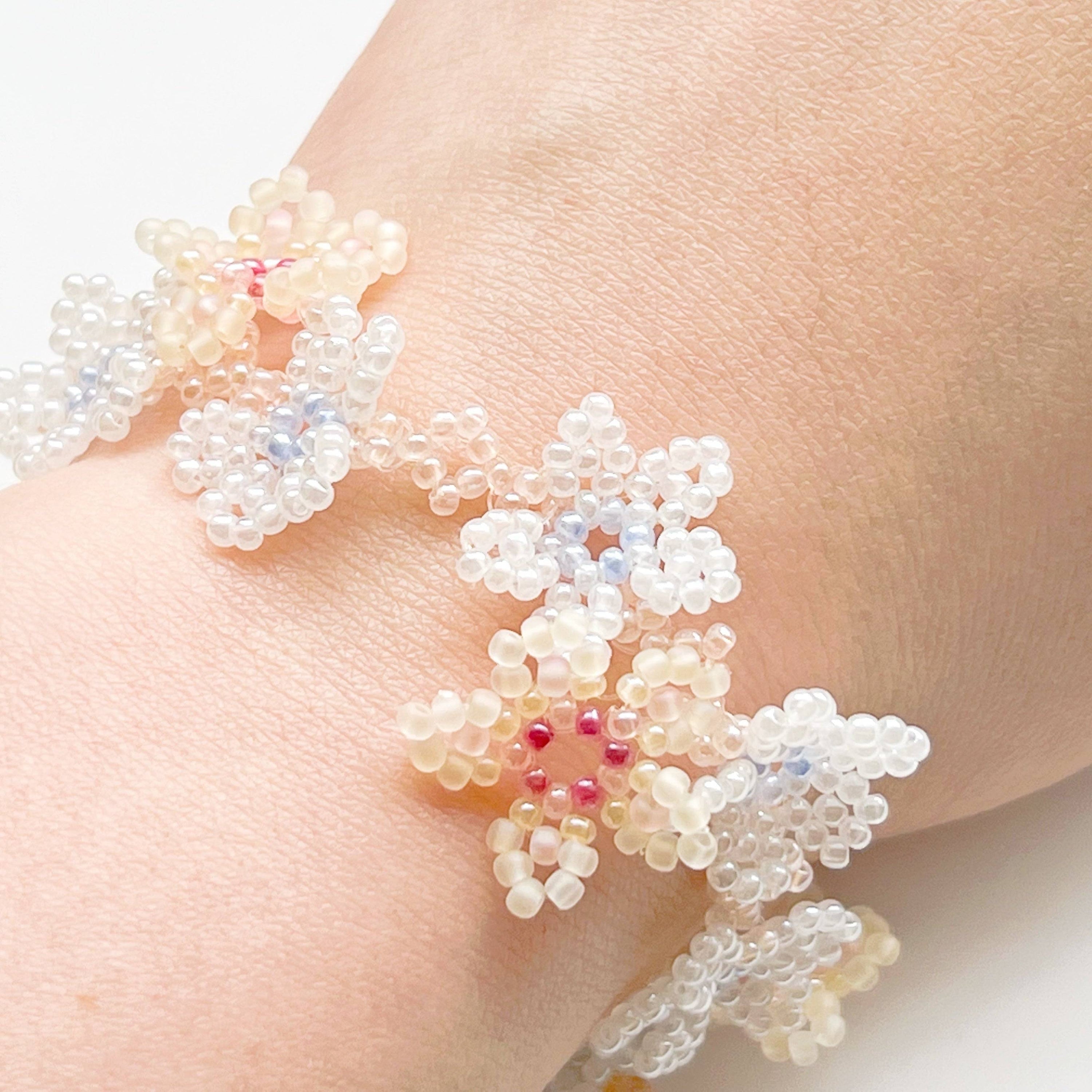 Daisy Chain Beaded Bracelet